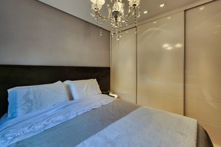 Apartamento à venda com 242m², 4 quartos e 3 vagas Apartamento à venda com 242m², 4 quartos e 3 vagasSuíte 4