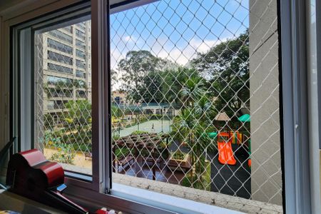 Apartamento à venda com 242m², 4 quartos e 3 vagas Apartamento à venda com 242m², 4 quartos e 3 vagasVista da Suíte 3