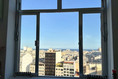 Apartamento à venda com 450m², 4 quartos e sem vaga Apartamento à venda com 450m², 4 quartos e sem vagaVaranda Sala Vista