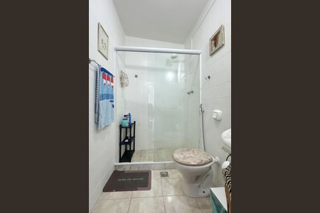 Apartamento à venda com 450m², 4 quartos e sem vaga Apartamento à venda com 450m², 4 quartos e sem vagaBanheiro Social 01