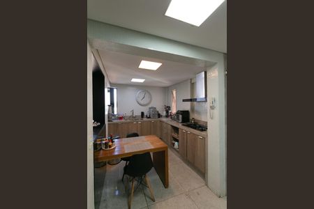 Apartamento à venda com 270m², 3 quartos e 3 vagasCozinha