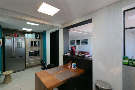 Apartamento à venda com 270m², 3 quartos e 3 vagasCozinha