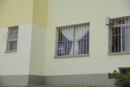 Apartamento à venda com 54m², 2 quartos e 1 vagaVista Interna do Bloco/ Placa