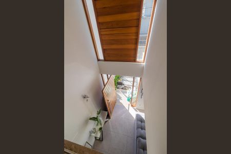 Casa à venda com 160m², 3 quartos e 2 vagas Casa à venda com 160m², 3 quartos e 2 vagasCorredor