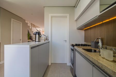 Casa à venda com 160m², 3 quartos e 2 vagas Casa à venda com 160m², 3 quartos e 2 vagasCozinha