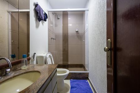 Apartamento à venda com 225m², 5 quartos e 4 vagasBanheiro Suite 4