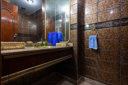 Apartamento à venda com 225m², 5 quartos e 4 vagasLavabo