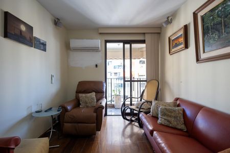Apartamento à venda com 225m², 5 quartos e 4 vagasQuarto 5
