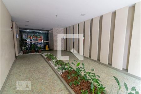 Apartamento à venda com 225m², 5 quartos e 4 vagasHall