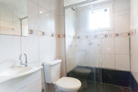Casa de condomínio à venda com 200m², 3 quartos e 5 vagas Casa de condomínio à venda com 200m², 3 quartos e 5 vagasBanheiro Social