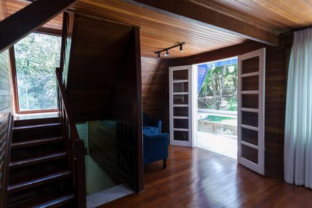 Casa de condomínio à venda com 200m², 3 quartos e 5 vagas Casa de condomínio à venda com 200m², 3 quartos e 5 vagasSala 2