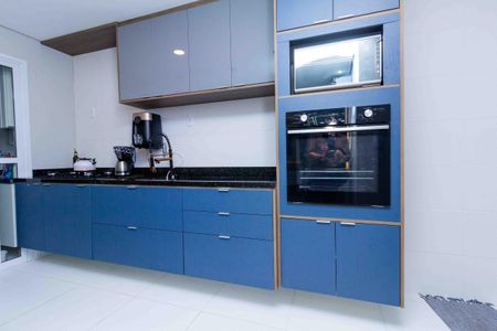 Apartamento à venda com 109m², 3 quartos e 2 vagasCozinha