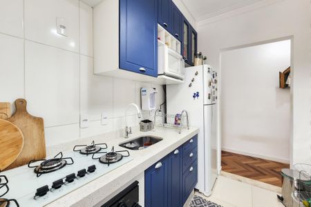 Apartamento à venda com 56m², 2 quartos e 2 vagasCozinha 