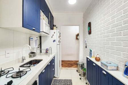 Apartamento à venda com 56m², 2 quartos e 2 vagasCozinha 