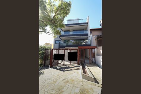 Apartamento à venda com 74m², 2 quartos e 1 vagaFachada