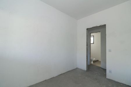 Apartamento à venda com 102m², 2 quartos e 2 vagasQuarto 