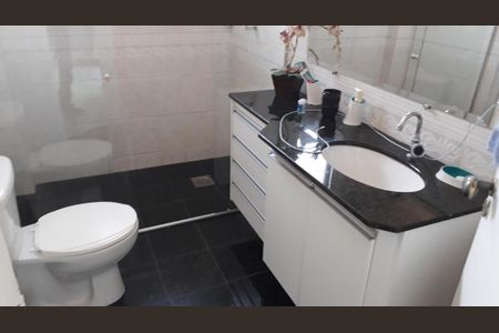 Apartamento à venda com 195m², 4 quartos e 2 vagas