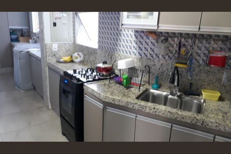 Apartamento à venda com 195m², 4 quartos e 2 vagas