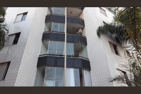 Apartamento à venda com 195m², 4 quartos e 2 vagas