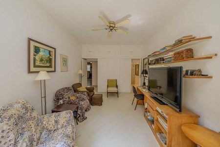 Apartamento à venda com 311m², 4 quartos e 1 vaga