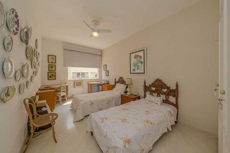 Apartamento à venda com 311m², 4 quartos e 1 vaga