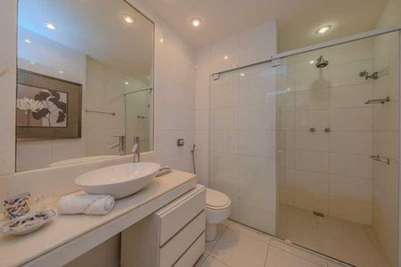 Apartamento à venda com 311m², 4 quartos e 1 vaga