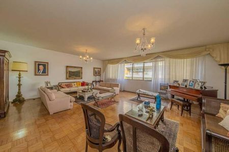 Apartamento à venda com 311m², 4 quartos e 1 vaga