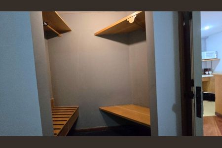 Apartamento à venda com 48m², 1 quarto e 1 vaga