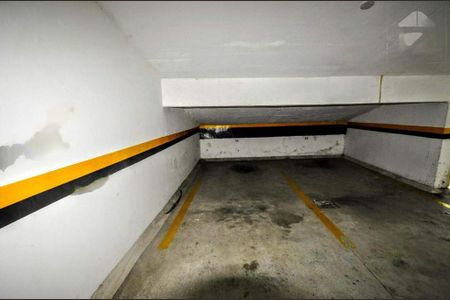Apartamento à venda com 28m², 1 quarto e 1 vaga