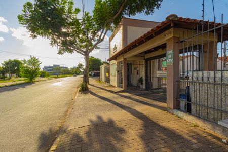 Casa de condomínio à venda com 112m², 2 quartos e 2 vagasVista da Rua