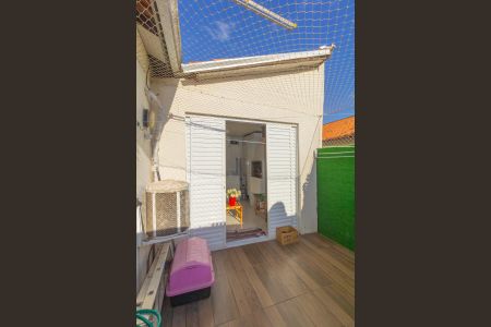 Casa de condomínio à venda com 112m², 2 quartos e 2 vagasVaranda