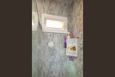 Casa de condomínio à venda com 112m², 2 quartos e 2 vagasBanheiro