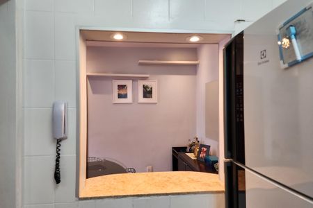 Apartamento à venda com 60m², 2 quartos e 1 vaga Apartamento à venda com 60m², 2 quartos e 1 vagaCozinha