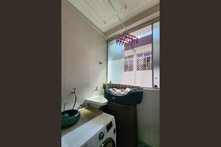 Apartamento à venda com 60m², 2 quartos e 1 vaga Apartamento à venda com 60m², 2 quartos e 1 vagaÁrea de Serviço