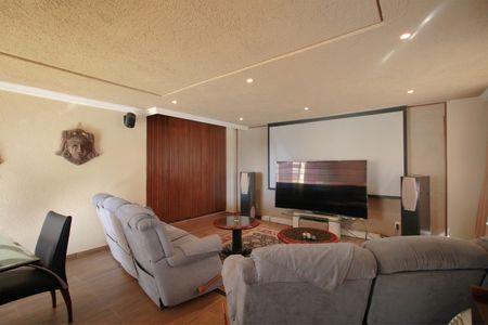 Apartamento à venda com 600m², 5 quartos e 4 vagasCobertura - Cinema