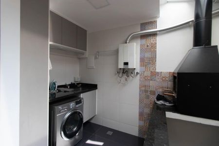 Casa de condomínio à venda com 120m², 3 quartos e 2 vagas Casa de condomínio à venda com 120m², 3 quartos e 2 vagasÁrea de Serviço