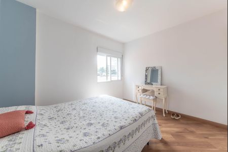 Apartamento à venda com 81m², 3 quartos e 1 vaga Apartamento à venda com 81m², 3 quartos e 1 vagaSuíte