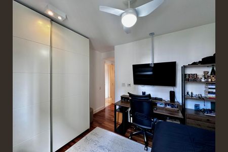 Apartamento à venda com 140m², 3 quartos e 3 vagas Apartamento à venda com 140m², 3 quartos e 3 vagasSuíte 3