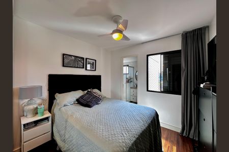 Apartamento à venda com 140m², 3 quartos e 3 vagas Apartamento à venda com 140m², 3 quartos e 3 vagasSuíte 1