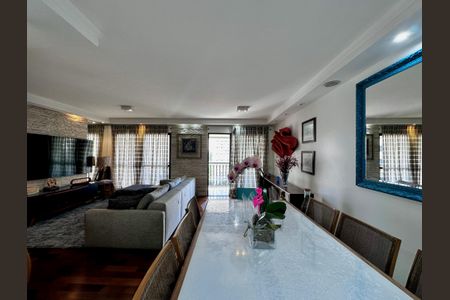 Apartamento à venda com 140m², 3 quartos e 3 vagas Apartamento à venda com 140m², 3 quartos e 3 vagasSala