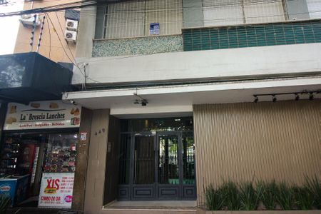 Apartamento para alugar com 110m², 3 quartos e 1 vaga Apartamento para alugar com 110m², 3 quartos e 1 vagaFachada e portaria