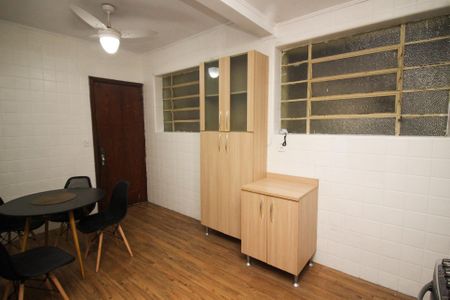 Apartamento para alugar com 110m², 3 quartos e 1 vaga Apartamento para alugar com 110m², 3 quartos e 1 vagaCozinha