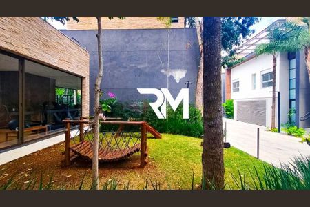 Casa à venda com 370m², 3 quartos e 2 vagas
