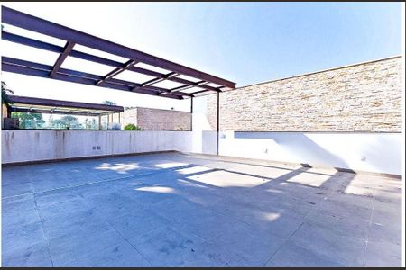 Casa à venda com 370m², 3 quartos e 2 vagas
