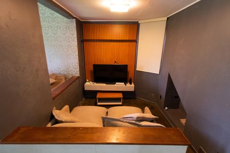 Casa de condomínio à venda com 230m², 3 quartos e 4 vagas Casa de condomínio à venda com 230m², 3 quartos e 4 vagasSala