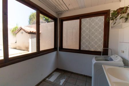Casa para alugar com 500m², 5 quartos e 2 vagas Casa para alugar com 500m², 5 quartos e 2 vagasÁrea de Serviço