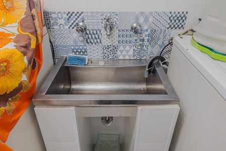 Apartamento para alugar com 75m², 2 quartos e 1 vagaÁrea de Serviço