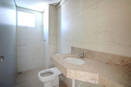 Apartamento à venda com 71m², 3 quartos e 2 vagasBanheiro