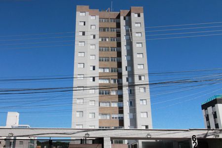 Apartamento à venda com 71m², 3 quartos e 2 vagasFachada