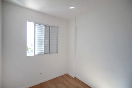 Apartamento à venda com 71m², 3 quartos e 2 vagasQuarto 3